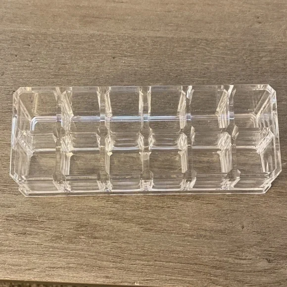 💄 Lipstick Organizer from the Container Store! - Picture 2 of 3